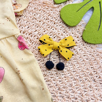  Vestido Abelhinhas no Jardim e Lacinho de Cabelo - Amarelo